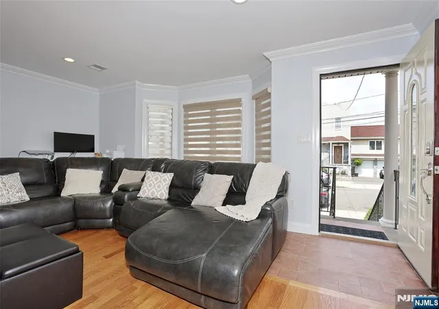 Listing Photo 5 - Condo for sale in building located at 310 6Th St, Union, NJ 07087 - Unit #A