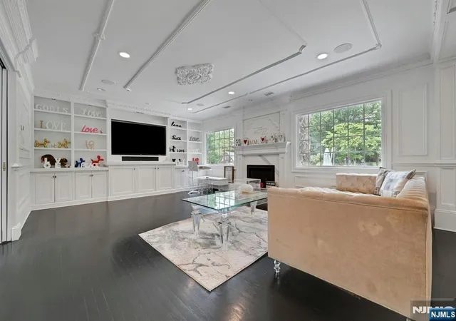 Homes for sale in Tenafly, NJ | 111 Hudson Ave, Tenafly, NJ 07670 | MLS# 26021095
