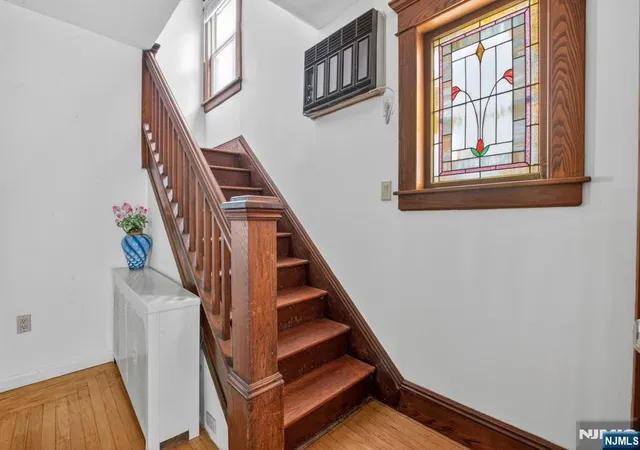 Homes for sale in Teaneck, NJ | 489 Maple Ave, Teaneck, NJ 07666 | MLS# 26021098