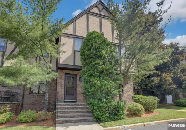 1st image of 14 Chelsea Ct, Ramsey, NJ 07446 | MLS# 26021134
