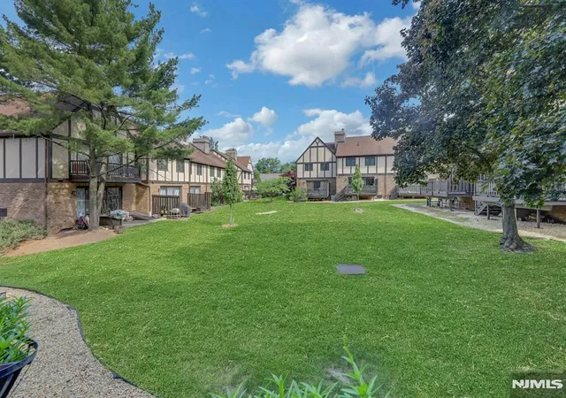 38th image of 14 Chelsea Ct, Ramsey, NJ 07446 | MLS# 26021134