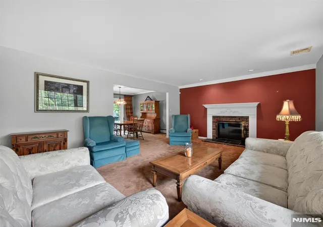 5th image of 224 Oak St, Ramsey, NJ 07446 | MLS# 26021149