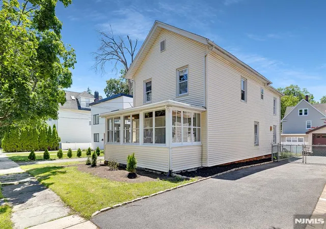 Homes for sale in Rutherford, NJ | 25 Riverview Ave, Rutherford, NJ 07070 | MLS# 26021155