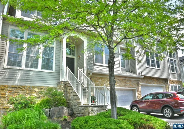 1st image of 3 Skyview Dr, North Haledon, NJ 07508 | MLS# 26021158