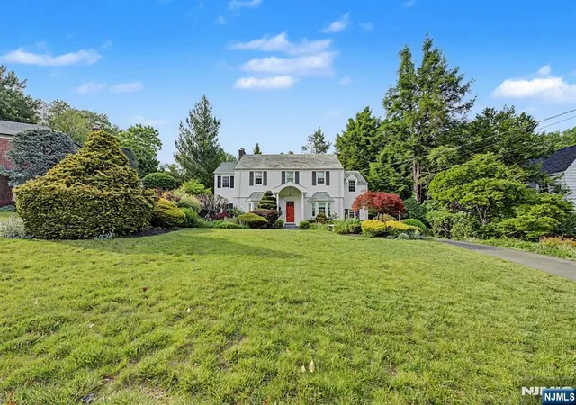 Homes for sale in Tenafly, NJ | 109 Windsor Rd, Tenafly, NJ 07670 | MLS# 26021177