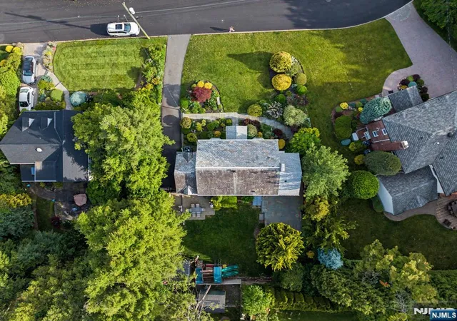 Homes for sale in Tenafly, NJ | 109 Windsor Rd, Tenafly, NJ 07670 | MLS# 26021177