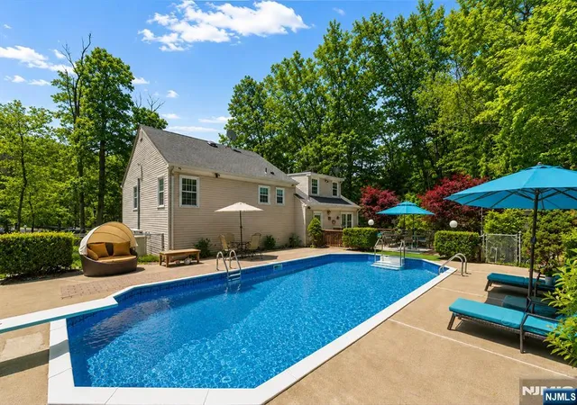 2nd image of 224 Us Hwy 206, Chester Borough, NJ 07930 | MLS# 26021214