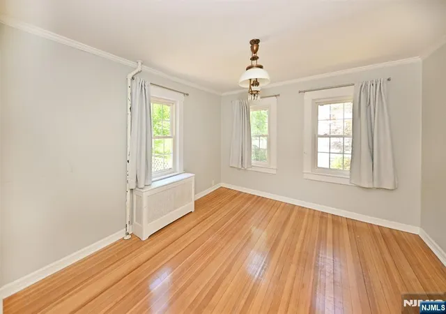 5th image of 176 Park Ave, Allendale, NJ 07401 | MLS# 26021222