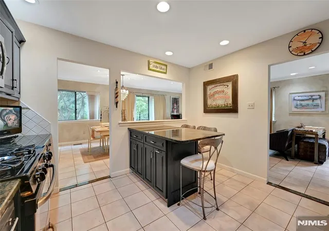 Homes for sale in Twp Of Washington, NJ | 211 Yorktowne Ct #211F, Twp Of Washington, NJ 07676 | MLS# 26021232
