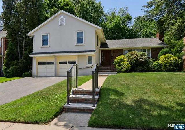 Photo 1 of Sale Pending at 384 Rutland Ave, Teaneck, NJ 07666 | MLS# 26021273 | Listing updated on 2026-06-19