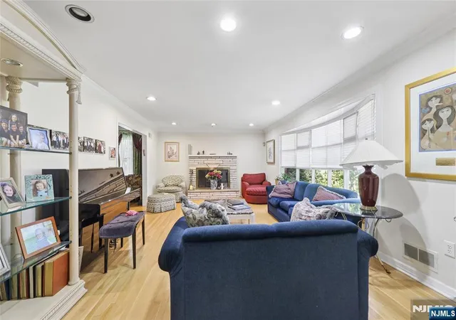 Photo 3 of Sale Pending at 384 Rutland Ave, Teaneck, NJ 07666 | MLS# 26021273 | Listing updated on 2026-06-19