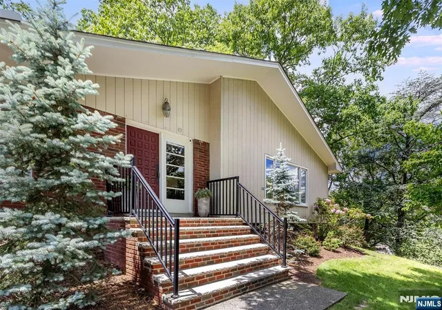 2nd image of 83 Brookside Ter, Caldwell, NJ 07006 | MLS# 26021297