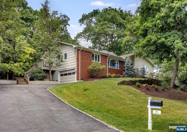 4th image of 83 Brookside Ter, Caldwell, NJ 07006 | MLS# 26021297