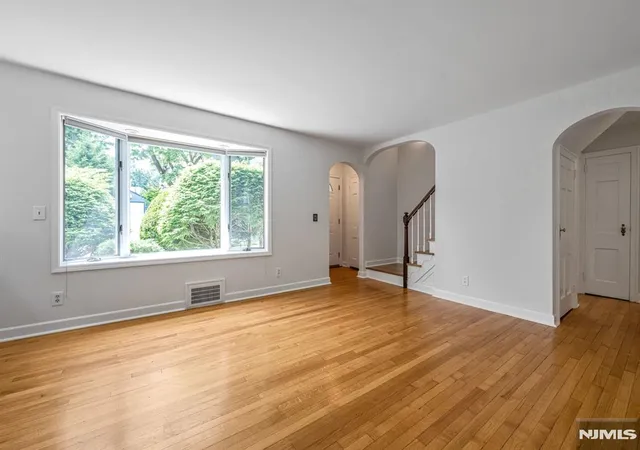 5th image of 79 Highland Rd, Glen Rock, NJ 07452 | MLS# 26021300