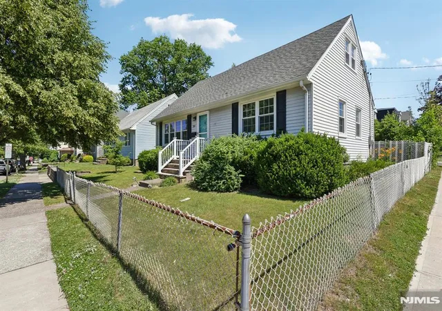 Homes for sale in East Rutherford, NJ | 251 Main St, East Rutherford, NJ 07073 | MLS# 26021303
