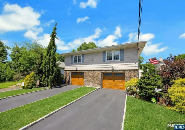 Homes for sale in Rutherford, NJ | 184 Passaic Ave, Rutherford, NJ 07070 | MLS# 26021318