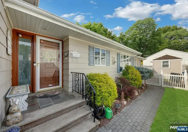 Homes for sale in Rutherford, NJ | 184 Passaic Ave, Rutherford, NJ 07070 | MLS# 26021318