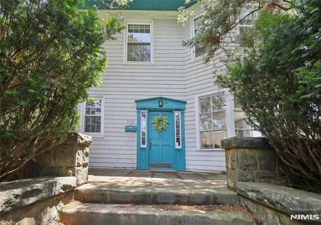 Homes for sale in Tenafly, NJ | 260 Knickerbocker Rd, Tenafly, NJ 07670 | MLS# 26021340