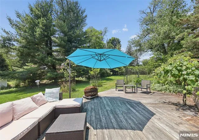 Homes for sale in Tenafly, NJ | 260 Knickerbocker Rd, Tenafly, NJ 07670 | MLS# 26021340