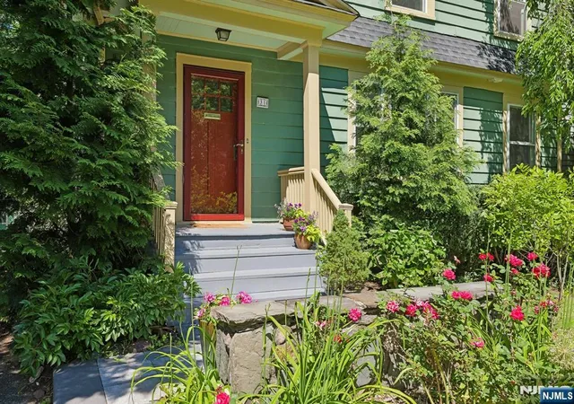 2nd image of 31 Macopin Ave, Montclair, NJ 07043 | MLS# 26021395