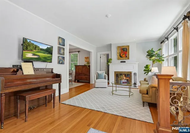 4th image of 31 Macopin Ave, Montclair, NJ 07043 | MLS# 26021395