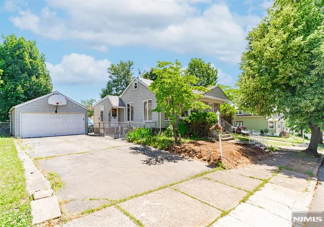 1st image of 244 250 Arlington Ave, Paterson, NJ 07502 | MLS# 26021413