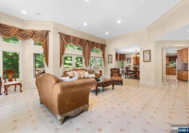 5th image of 307 Daffodil Dr, Norwood, NJ 07648 | MLS# 26021477