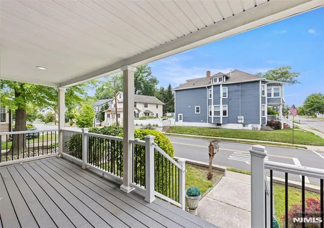 Homes for sale in Hawthorne, NJ | 158 Elberon Ave, Hawthorne, NJ 07506 | MLS# 26021495