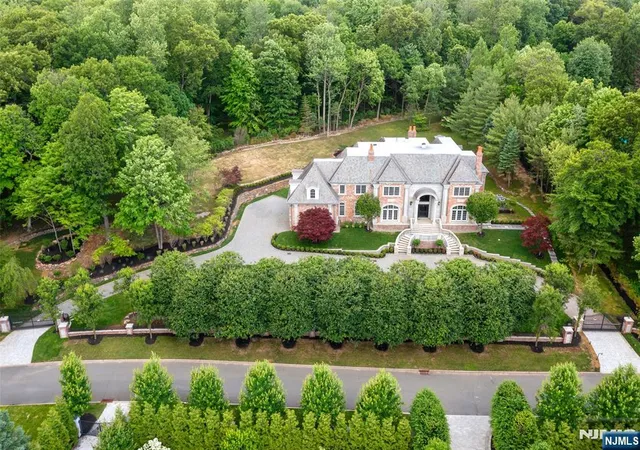 2nd image of 11 Margo Wy, Alpine, NJ 07620 | MLS# 26021497
