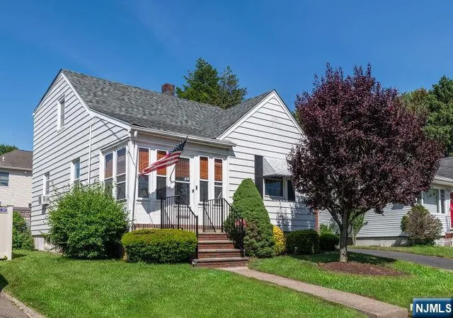 Homes for sale in Totowa, NJ | 65 Harding Ave, Totowa, NJ 07512 | MLS# 26021516