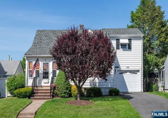 Homes for sale in Totowa, NJ | 65 Harding Ave, Totowa, NJ 07512 | MLS# 26021516