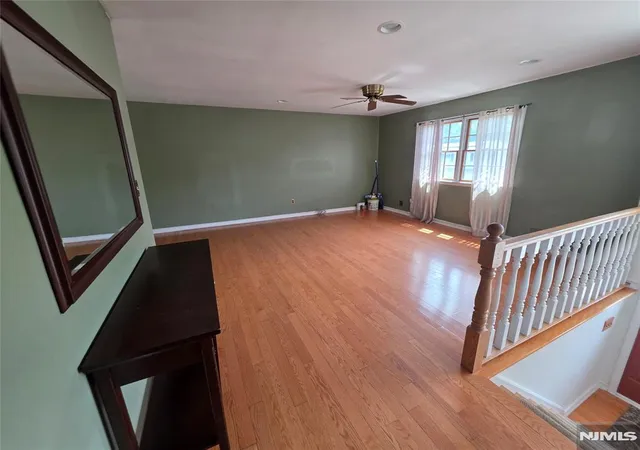 5th image of 558 Mark Dr, Brick, NJ 08723 | MLS# 26021523