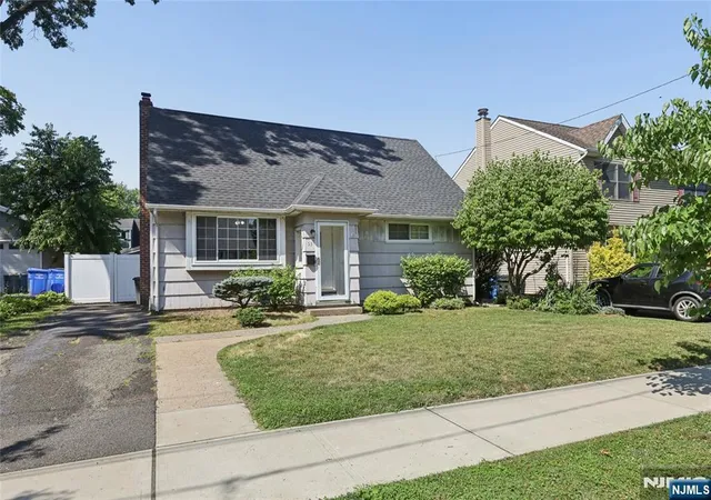 Homes for sale in Rutherford, NJ | 53 Yahara Ave, Rutherford, NJ 07070 | MLS# 26021585