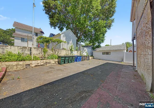 Photo 3 of Sale Pending at 133 Mount Prospect Ave, Belleville, NJ 07109 | MLS# 26021628 | Listing updated on 2026-08-19