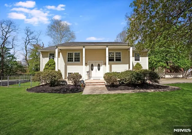 37th image of 26 Meslar Rd, Morris Township, NJ 07950 | MLS# 26021636