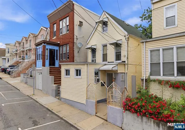 Photo 2 of Multi family home for sale at 6112 Washington St, West New York, NJ 07093 | MLS# 26021671 | Listing updated on 2026-06-10