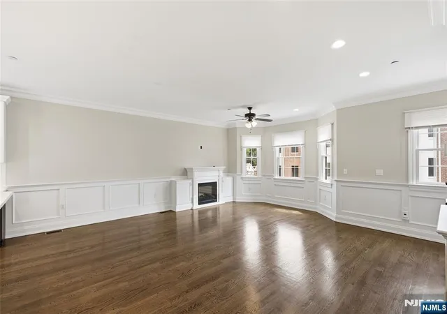 3rd image of 4 Central Ave #4C, Caldwell, NJ 07006 | MLS# 26021674