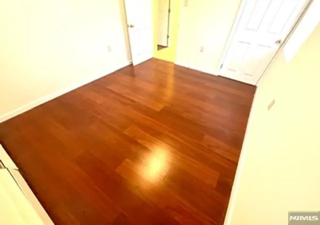 2nd image of 51 Myrtle Ave, Newark, NJ 07107