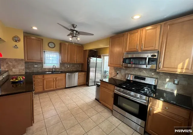 Homes for sale in North Arlington, NJ | 116 Prospect Ave, North Arlington, NJ 07031 | MLS# 26021726