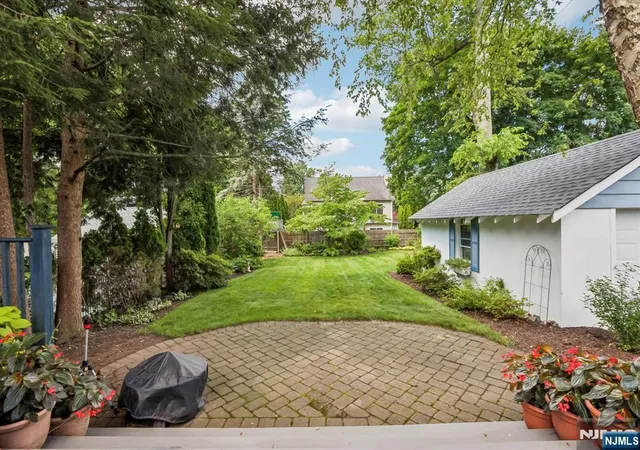49th image of 11 Woodward Ave, Bloomingdale, NJ 07403 | MLS# 26021733