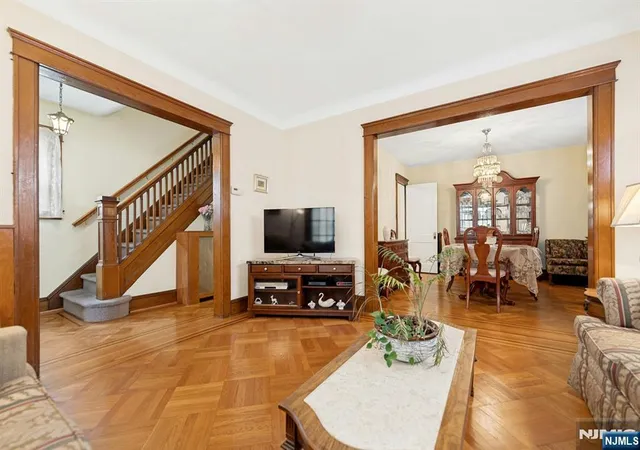 5th image of 520 Dewey Ave, Cliffside Park, NJ 07010 | MLS# 26021806