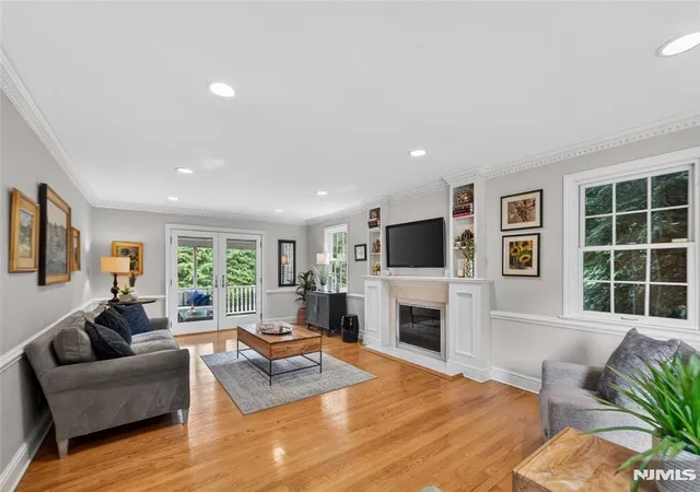 Homes for sale in Ridgewood, NJ | 241 Avondale Rd, Ridgewood, NJ 07450 | MLS# 26021809