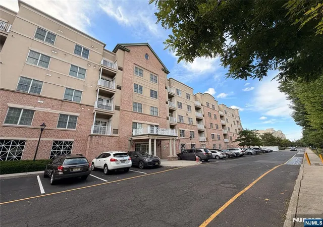 Homes for sale in Englewood, NJ | 2113 Windsor Park Ct #113, Englewood, NJ 07631 | MLS# 26021818