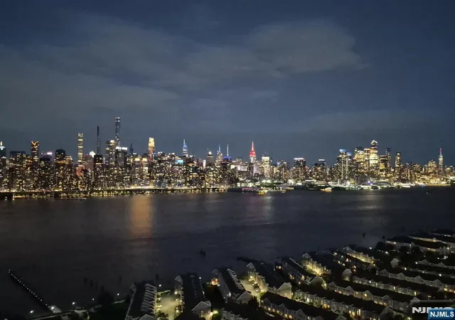 2nd image of 6600 Jfk Blvd E, West New York, NJ 07093