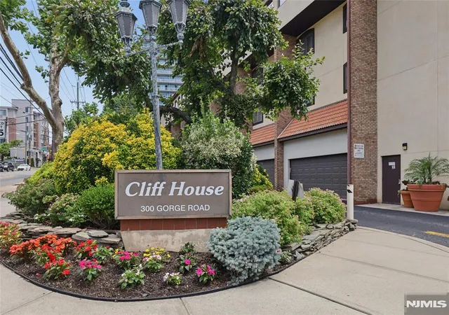 Homes for sale in Cliffside Park, NJ | 300 Gorge Rd #57, Cliffside Park, NJ 07010 | MLS# 26021830