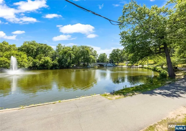 Homes for sale in Kearny, NJ | 193 Dukes St, Kearny, NJ 07032 | MLS# 26021834