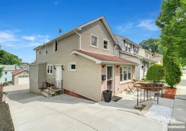 2nd image of 8 Pine St, West Orange, NJ 07052 | MLS# 26021942