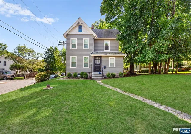 Homes for sale in Closter, NJ | 191 West St, Closter, NJ 07624 | MLS# 26021979