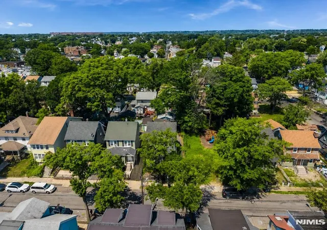 Homes for sale in Newark, NJ | 169 Vermont Ave, Newark, NJ 07106 | MLS# 26021980