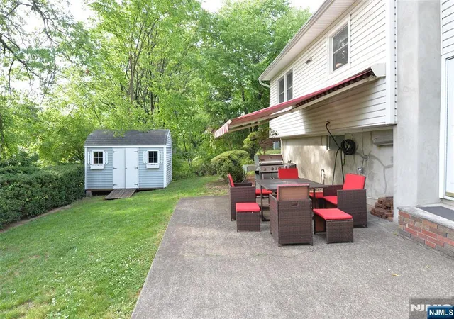 Homes for sale in Fair Lawn, NJ | 5 04 3rd St, Fair Lawn, NJ 07410 | MLS# 26021994